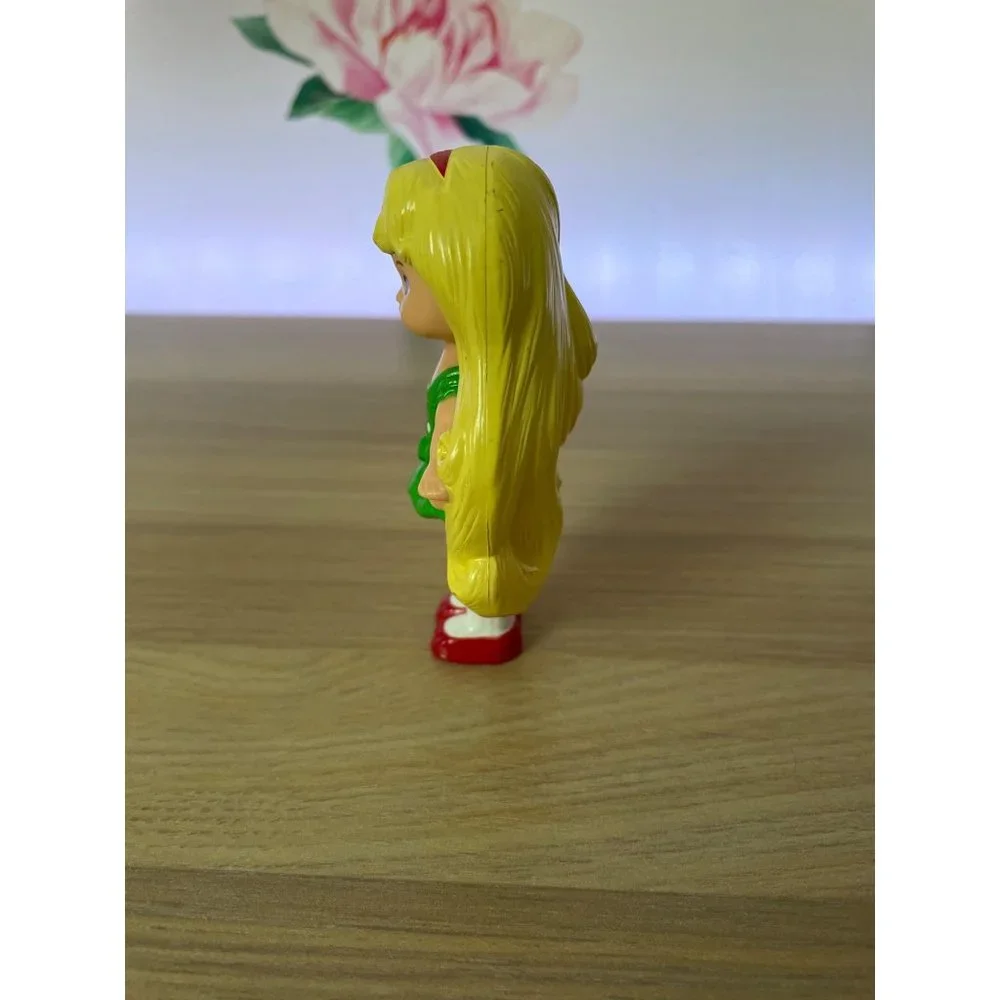 Vintage 1993 Barbie McDonalds Figurine Toy - Picture 2 of 5